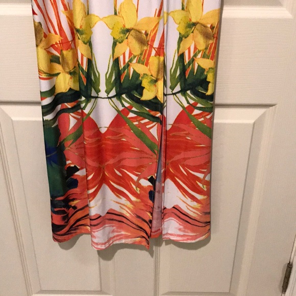 [F21] NWT Tropical Strapless Maxi Dress - Picture 4 of 5